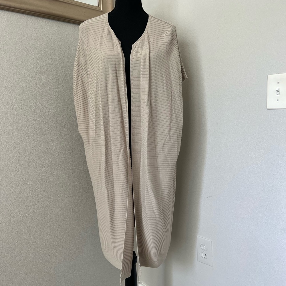 Lafayette 148 New York Ribbed Sleeveless Open Front Ribbed Cardigan